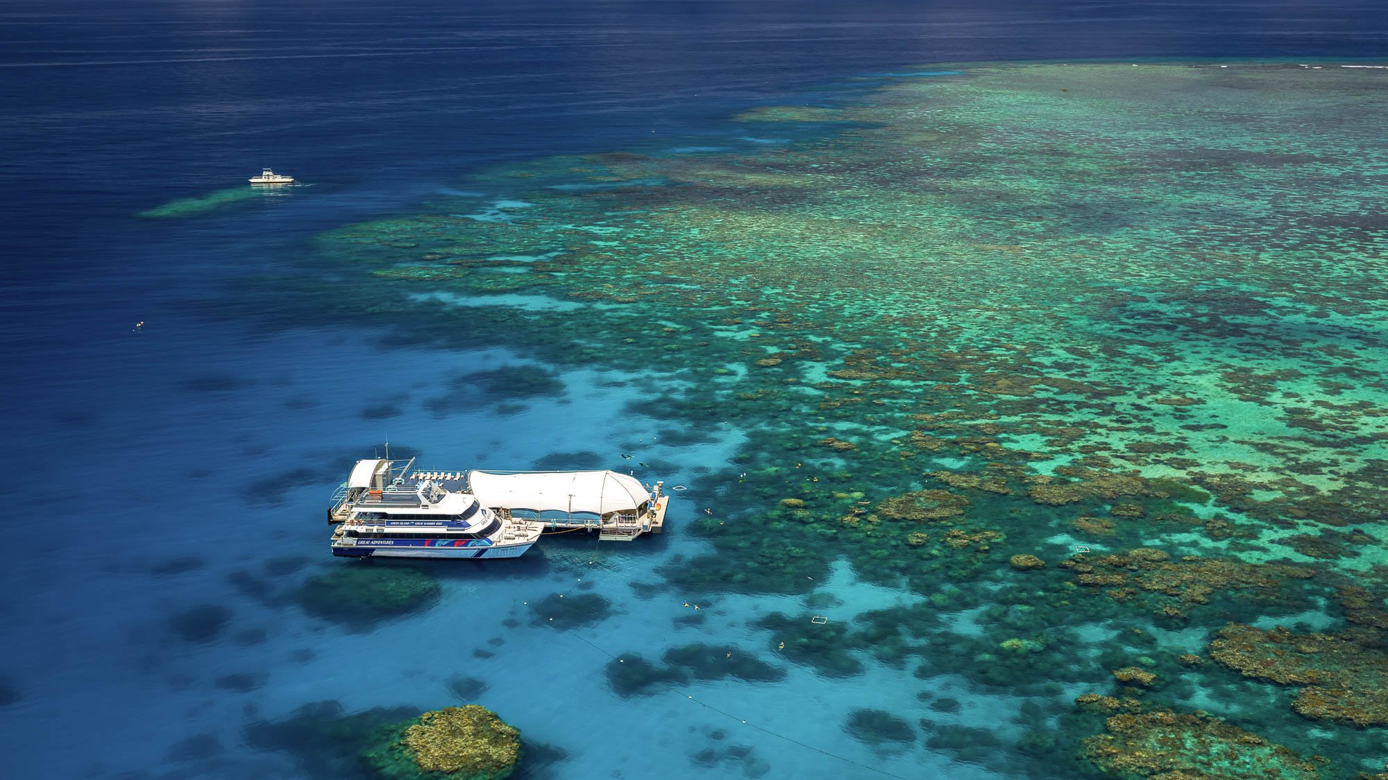 Great Adventures Pontoon on the Great Barrier Reef